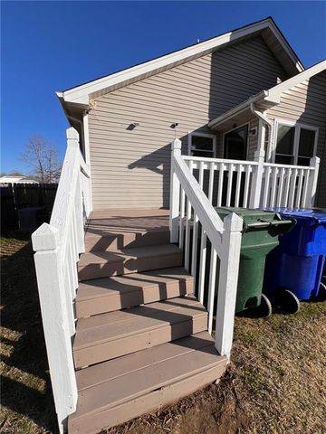 103 Hopemont LN, Suffolk, VA 23434