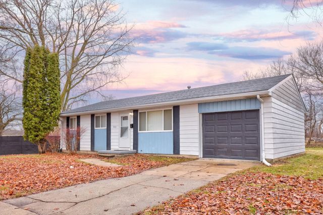 2422 Snelling Place, Saginaw, MI 48601