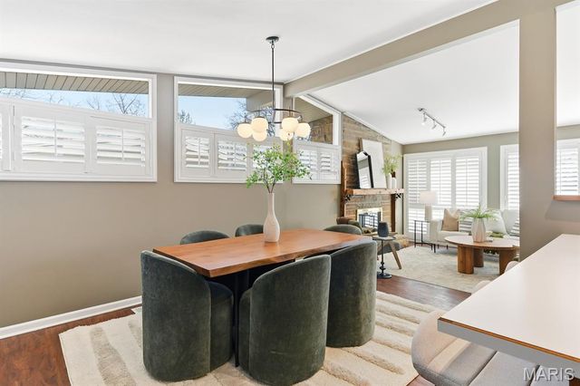 1001 Coffey Court, St Louis, MO 63126