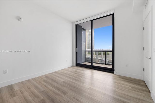 101 Diplomat Pkwy 805, Hallandale Beach, FL 33009