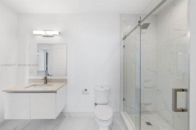 101 Diplomat Pkwy 805, Hallandale Beach, FL 33009