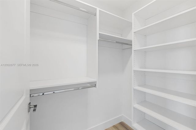 101 Diplomat Pkwy 805, Hallandale Beach, FL 33009