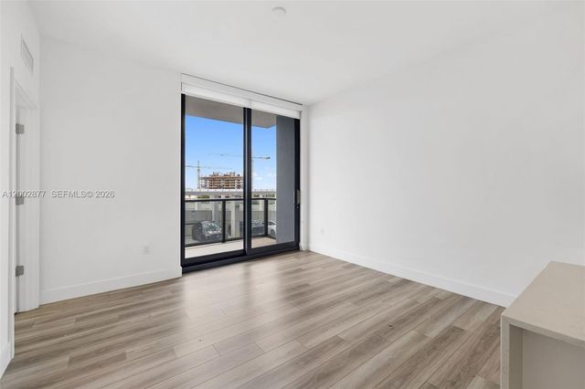 101 Diplomat Pkwy 805, Hallandale Beach, FL 33009