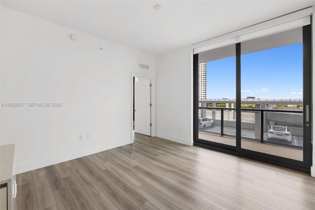 101 Diplomat Pkwy 805, Hallandale Beach, FL 33009