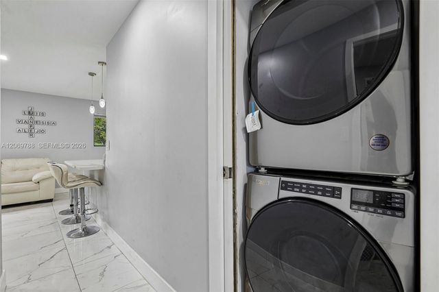 1421 N 68th Terrace 1421, Hollywood, FL 33024