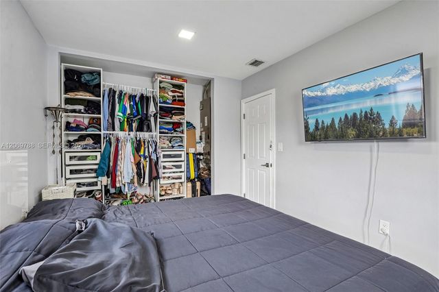 1421 N 68th Terrace 1421, Hollywood, FL 33024