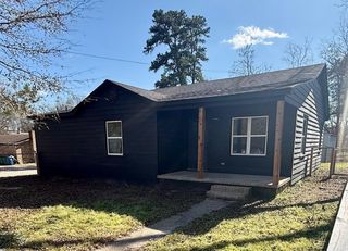 314 E Madison Street, Overton, TX 75684