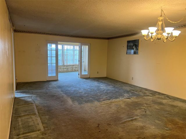 4151 NW 41st St 308, Lauderdale Lakes, FL 33319