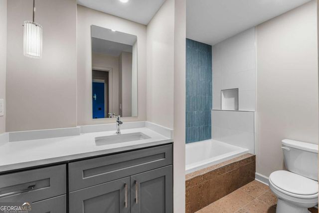 2820 Ponderosa Circle, Decatur, GA 30033
