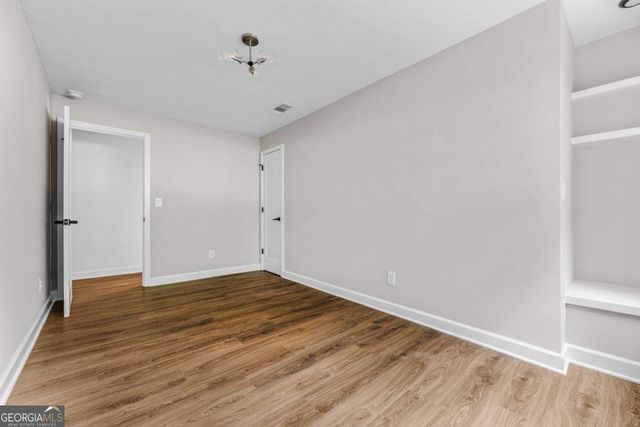 2820 Ponderosa Circle, Decatur, GA 30033