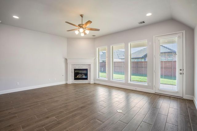 7845 Charter Hill Drive, Magnolia, TX 77354