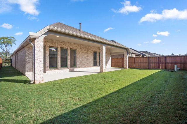 7845 Charter Hill Drive, Magnolia, TX 77354