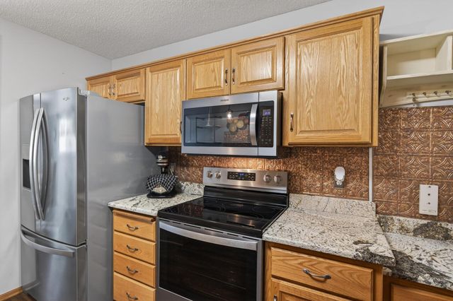 10011 179th Avenue NW, Elk River, MN 55330