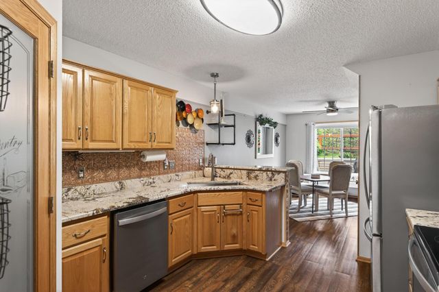 10011 179th Avenue NW, Elk River, MN 55330