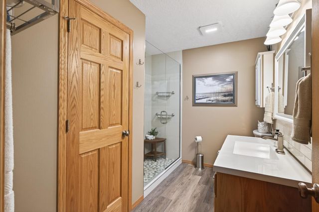 10011 179th Avenue NW, Elk River, MN 55330
