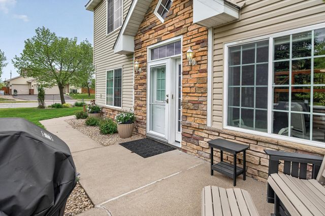 10011 179th Avenue NW, Elk River, MN 55330