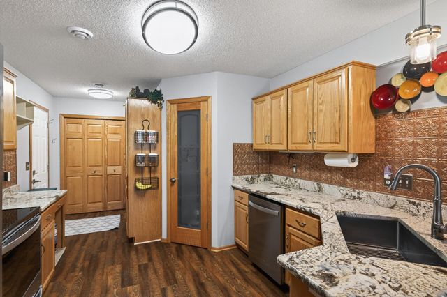 10011 179th Avenue NW, Elk River, MN 55330
