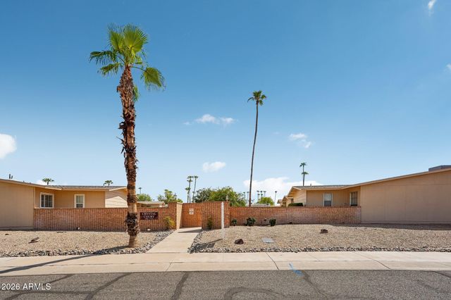 17211 N PINION Lane, Sun City, AZ 85373