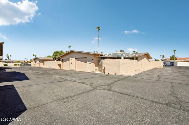 17211 N PINION Lane, Sun City, AZ 85373
