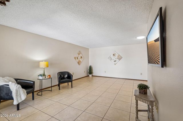 17211 N PINION Lane, Sun City, AZ 85373