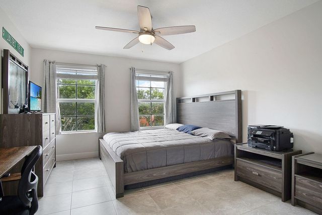4041 San Marino Boulevard 307, West Palm Beach, FL 33409