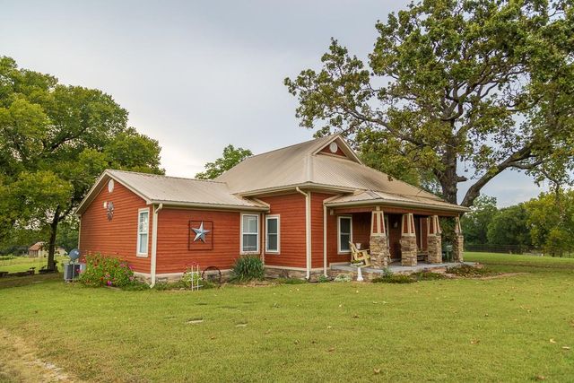 10374 S 1575 Road, Nevada, MO 64772