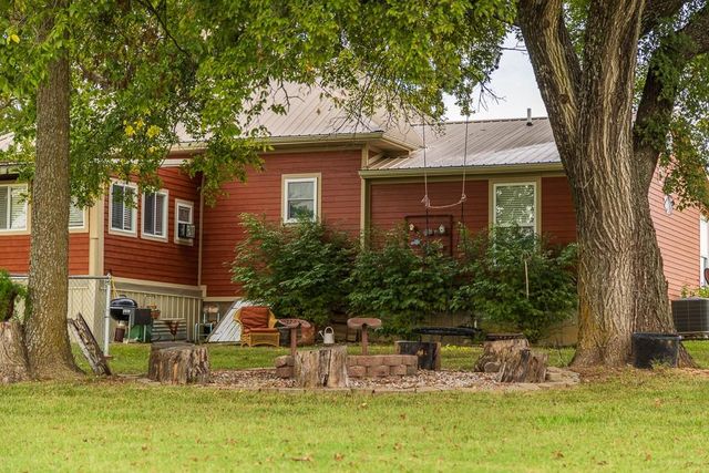 10374 S 1575 Road, Nevada, MO 64772