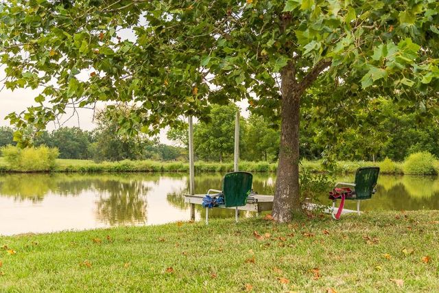 10374 S 1575 Road, Nevada, MO 64772