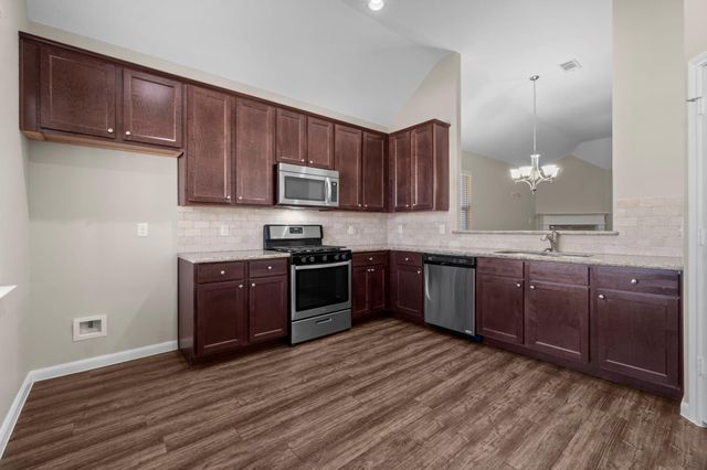 984 Arbor Glen, Conroe, TX 77303