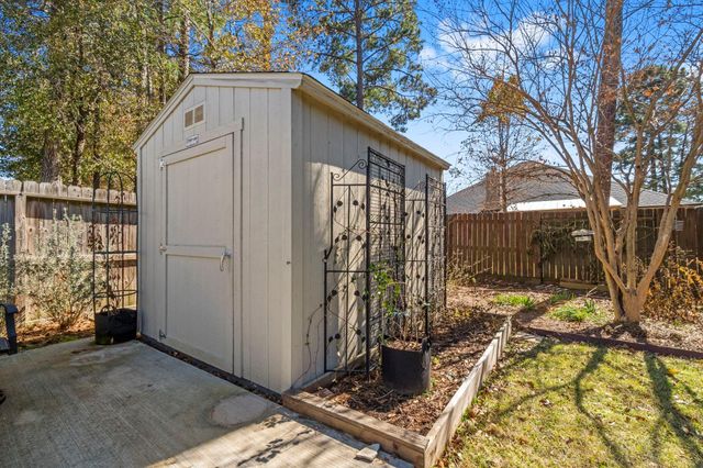 984 Arbor Glen, Conroe, TX 77303