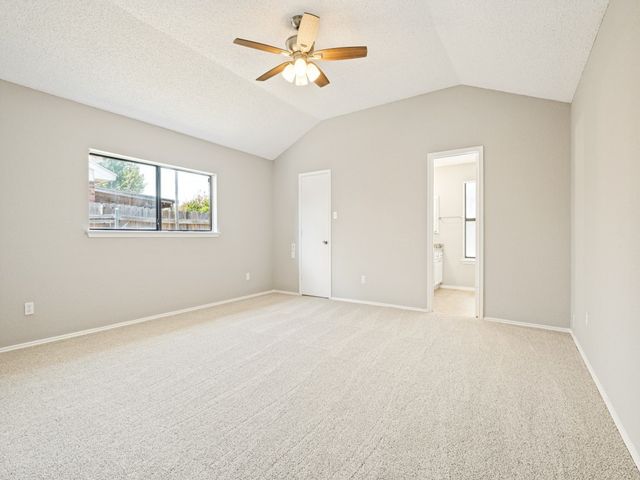 2654 Carrington Lane, Grand Prairie, TX 75052