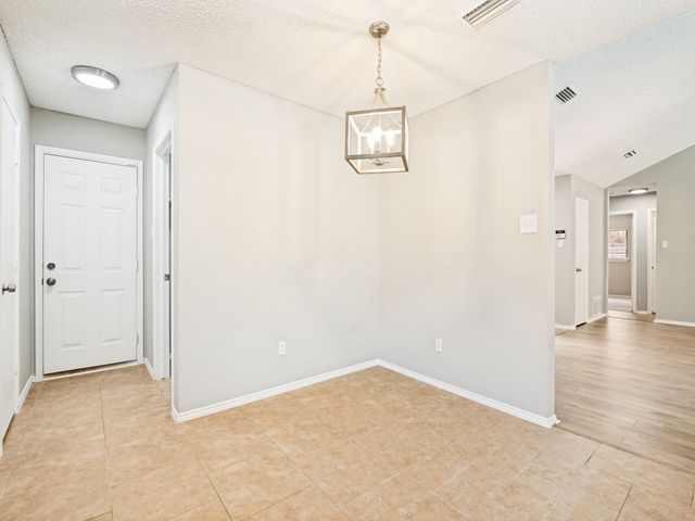 2654 Carrington Lane, Grand Prairie, TX 75052