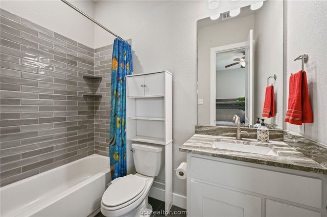 1928 Spanish Moss Drive, College Station, TX 77845