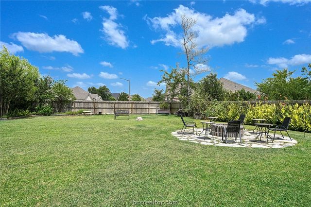 1928 Spanish Moss Drive, College Station, TX 77845