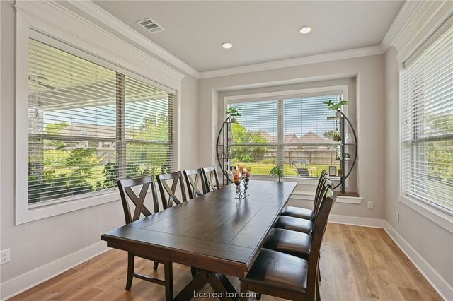 1928 Spanish Moss Drive, College Station, TX 77845