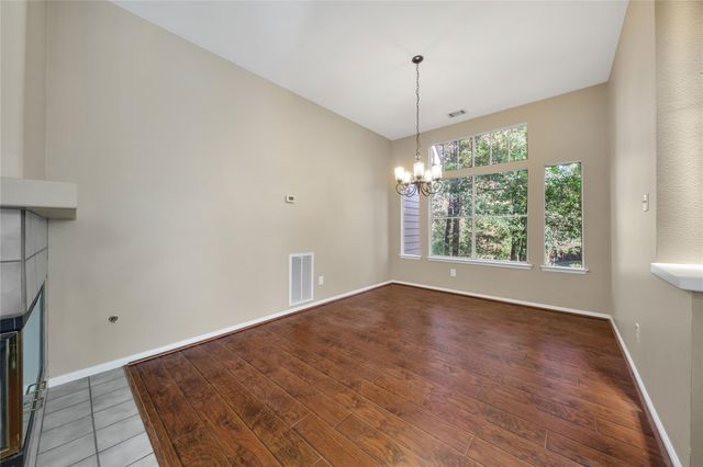33 Mistyhaven Place, The Woodlands, TX 77381