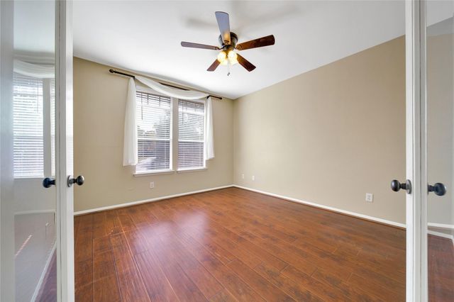 33 Mistyhaven Place, The Woodlands, TX 77381