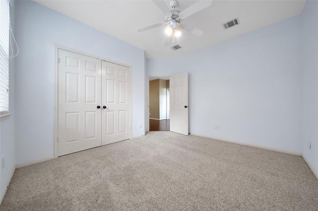 33 Mistyhaven Place, The Woodlands, TX 77381