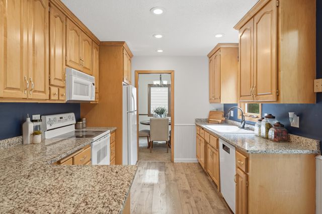 3348 Utah Avenue N, Crystal, MN 55427