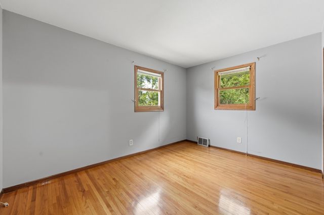 3348 Utah Avenue N, Crystal, MN 55427
