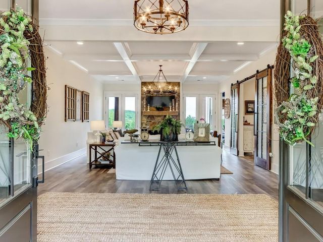 183 Barrett Circle, Dahlonega, GA 30533