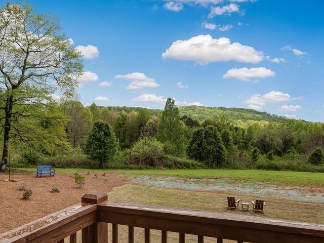 183 Barrett Circle, Dahlonega, GA 30533