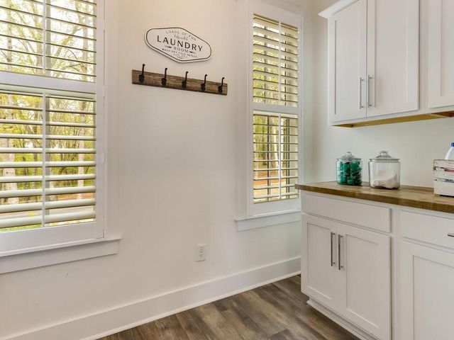 183 Barrett Circle, Dahlonega, GA 30533