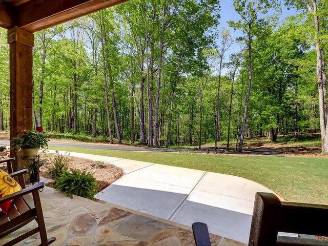 183 Barrett Circle, Dahlonega, GA 30533