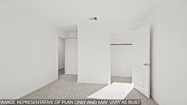 144 Baby Calf Roping RD, Jarrell, TX 76537