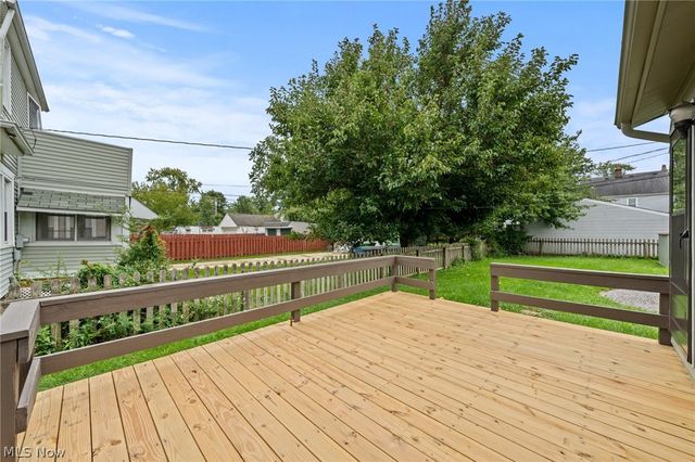 21790 Kennison Avenue, Euclid, OH 44123