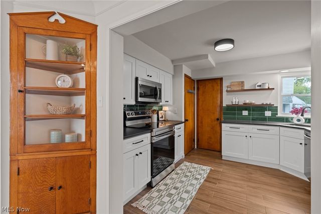 21790 Kennison Avenue, Euclid, OH 44123