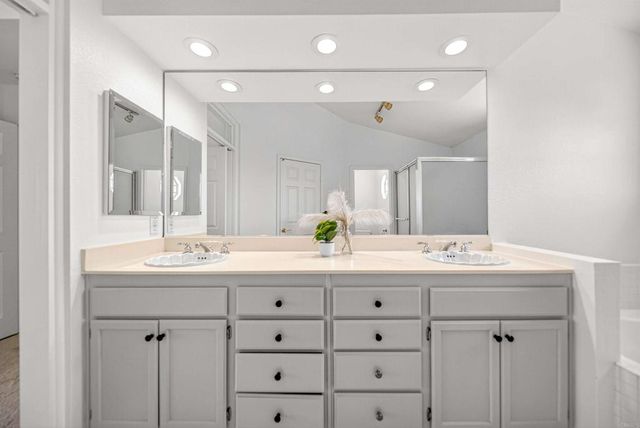 12144 Carrollton Square, San Diego, CA 92128