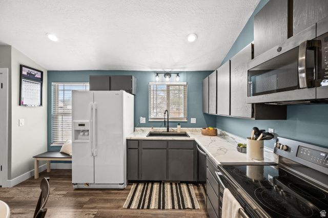 3193 W MEADOW GREEN WAY, West Jordan, UT 84088