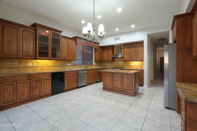 462 W CAROB Drive, Chandler, AZ 85248